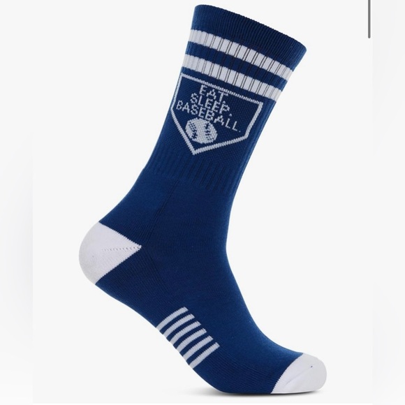 NWT Unisex Baseball Crew Socks, Great Gift For Fans, 2 Pairs One Size 8-13 - Picture 5 of 9